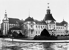 Здание Высшей школы изобразительных искусств в 1925 г.