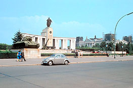 Советский мемориал в Тиргартене, 1959 г.