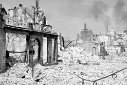 Роттердам. Последствия налета немецкой авиации 14 мая 1940 г.