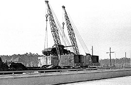 Демонтаж памятника в Целендорфе 4 мая 1955 г.