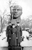 Памятник В. И. Ленину, 1985.