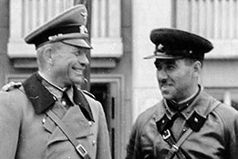 Гудериан и Кривошеин на церемонии в Брест-Литовске 22.09.1939 г.