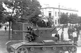 Танки 29 лтбр на улицах Брест-Литовска 22.09.1939 г.