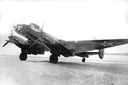 Дальний бомбардировщик Ер-2.