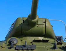 Маска пушки танка в Рощинском.