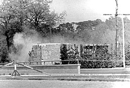 Взрыв и разбор постамента 15 мая 1955 г.