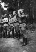 С боевыми друзьями, 1945 г.